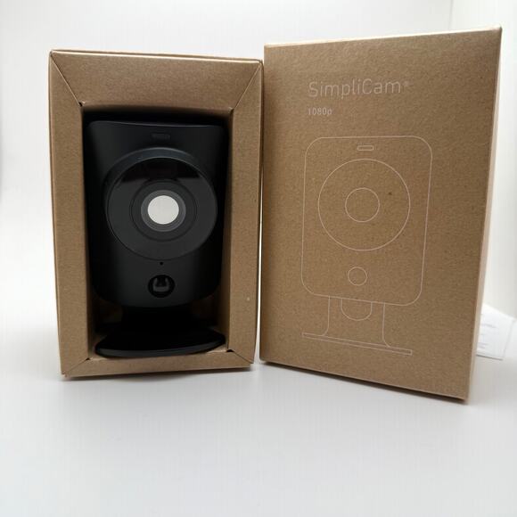 SimpliSafe Indoor Security Camera - Picture 2 of 7